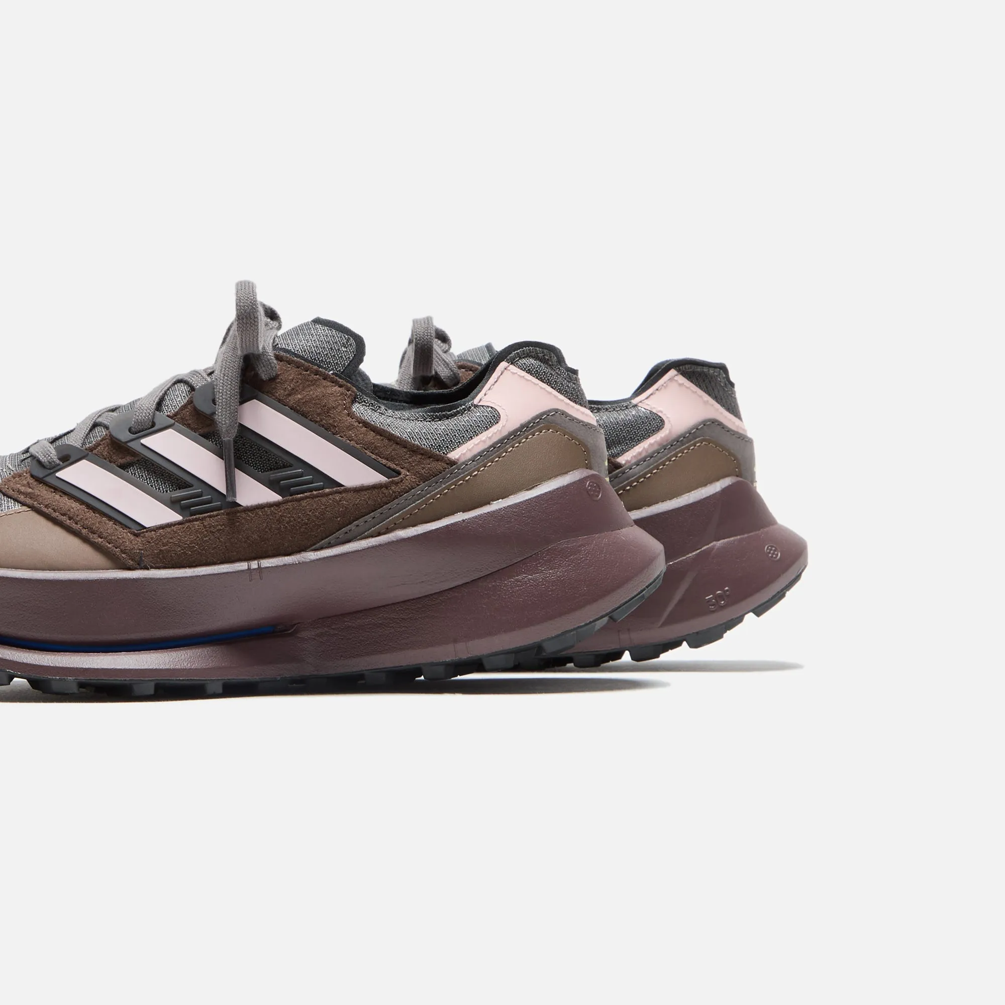 adidas Equipment Agravic - Charcoal / Sandy Pink / Brown