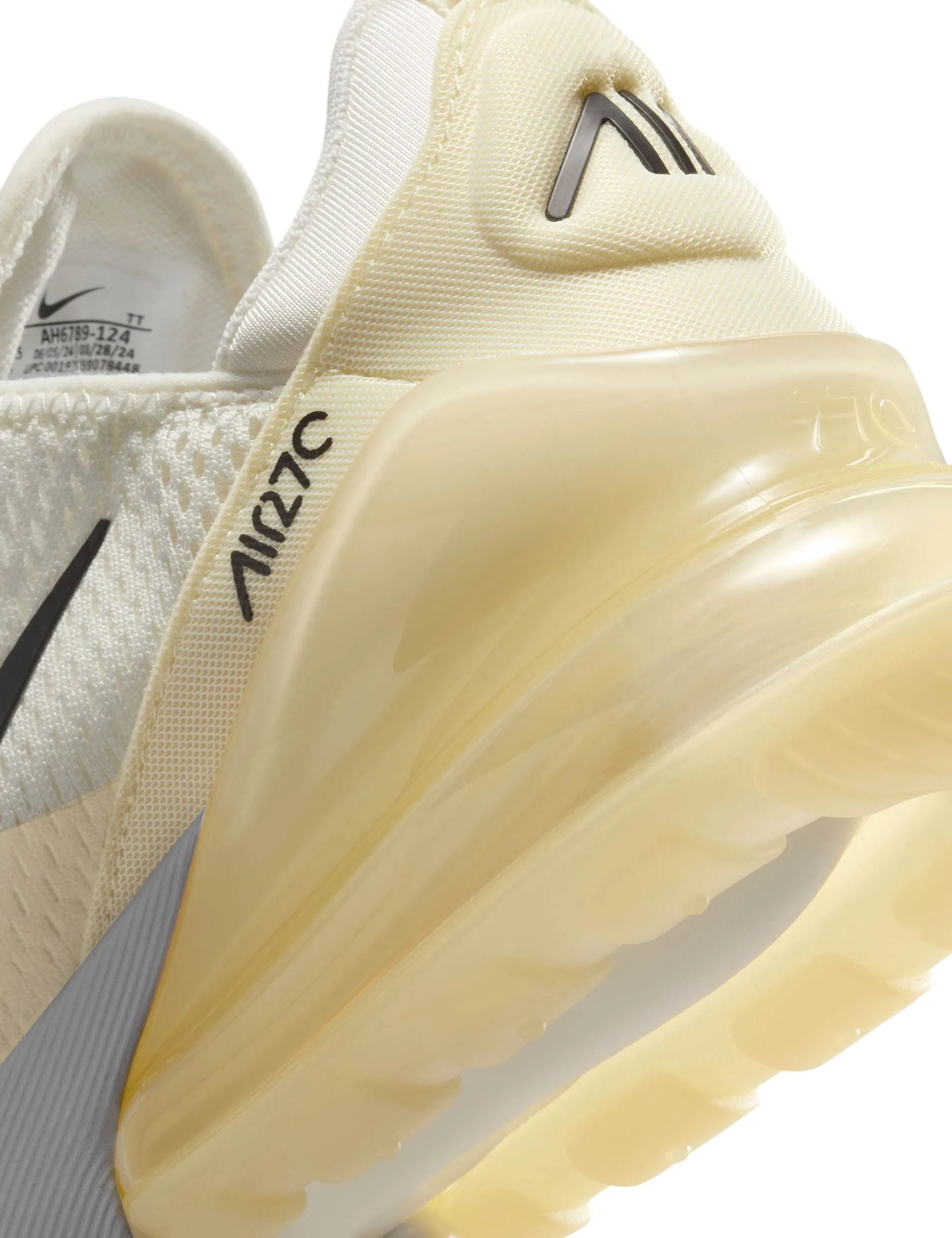 Air Max 270 Shoes - Sail/Black/Coconut Milk/Pale Ivory