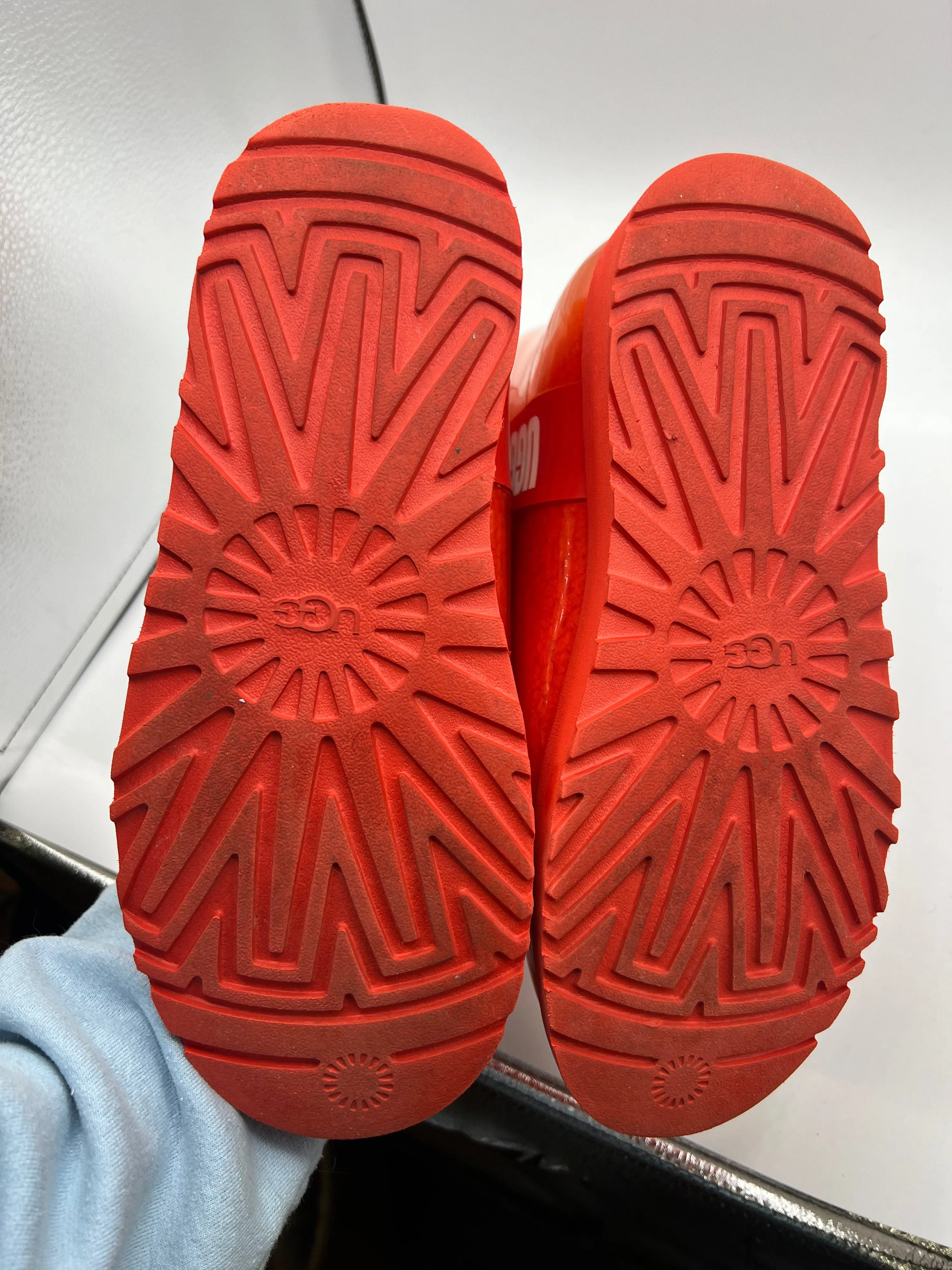 Boots Ankle Flats By Ugg In Red, Size: 8