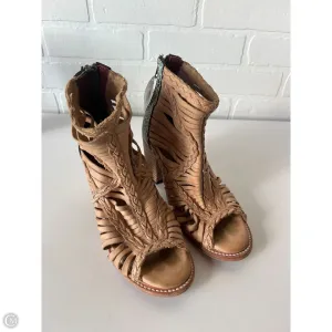 Boots Ankle Heels By Freebird In Tan, Size: 7