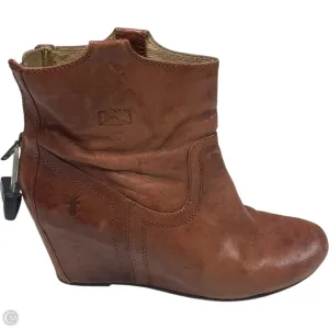 Boots Designer By Frye In Brown, Size: 8