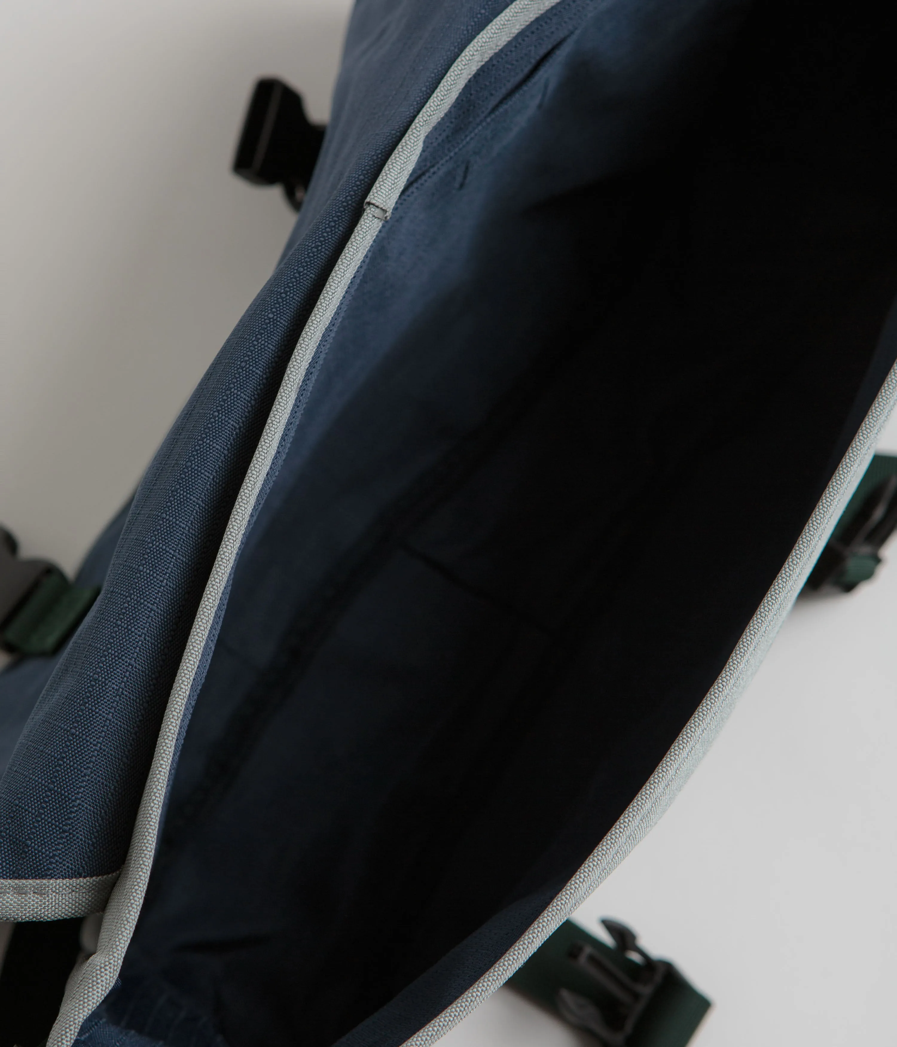 Butter Goods Commute Side Bag - Grey / Dark Teal