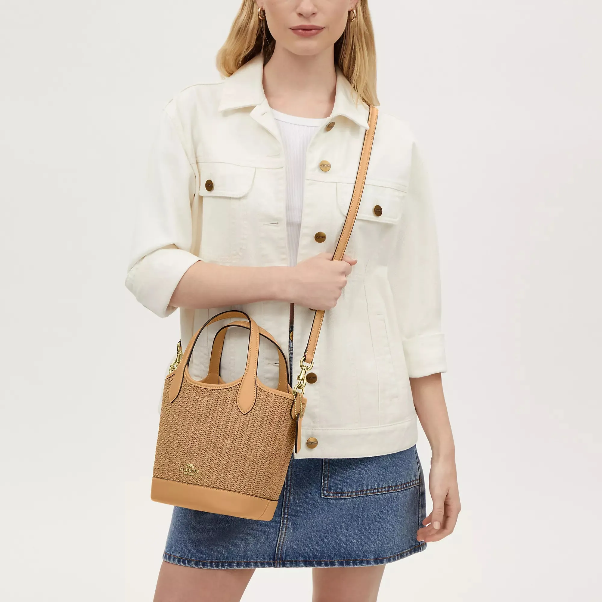 Coach Outlet Hanna Bucket Bag