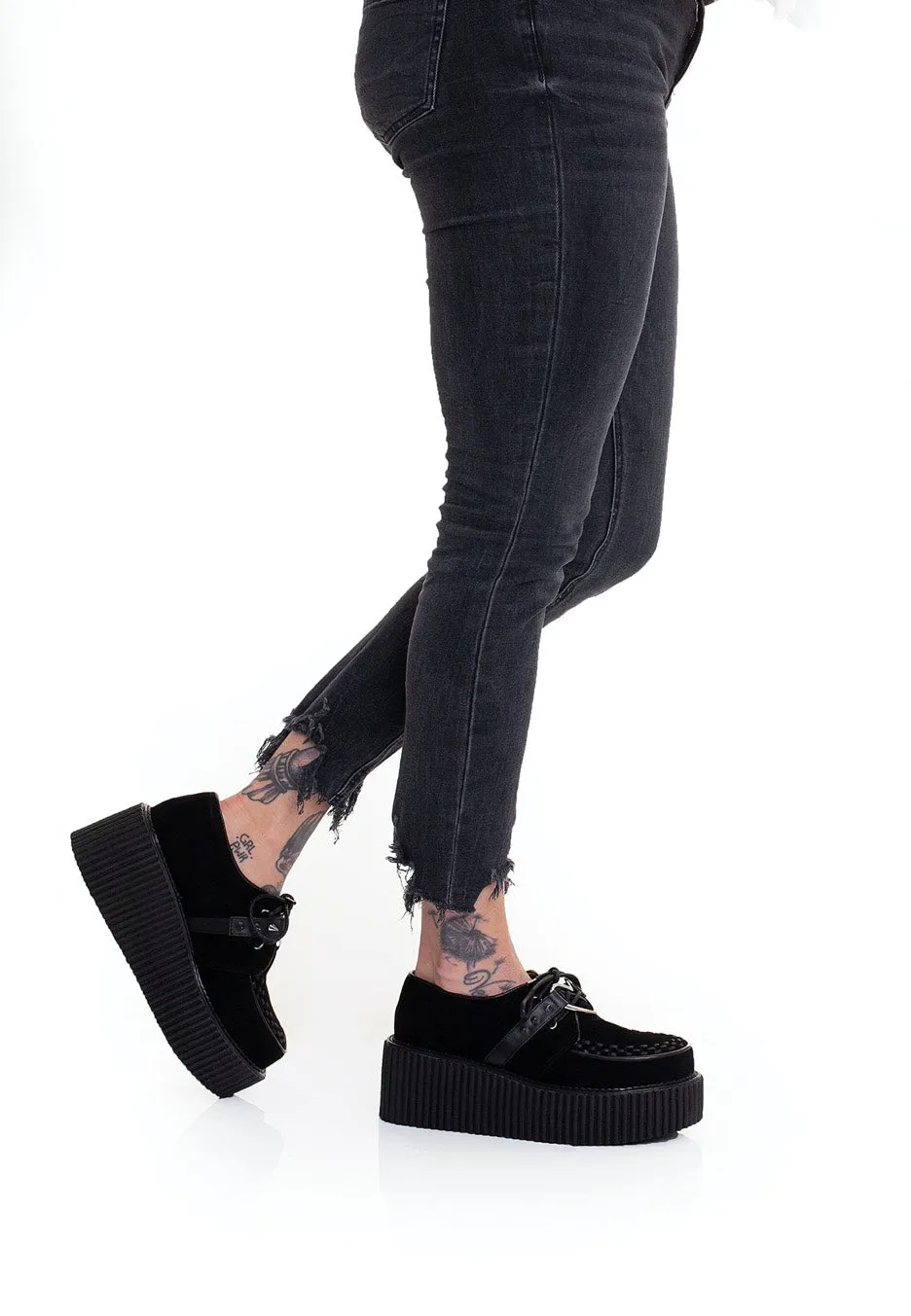 DemoniaCult - 3" PF Creeper w/ Heart O-Ring & Spikes Detail - Girl Shoes