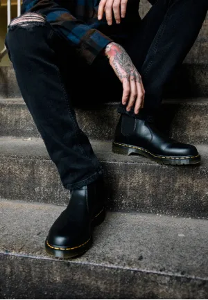 Dr. Martens - Vegan 2976 Chelsea Boots Black Felix Rub Off - Shoes