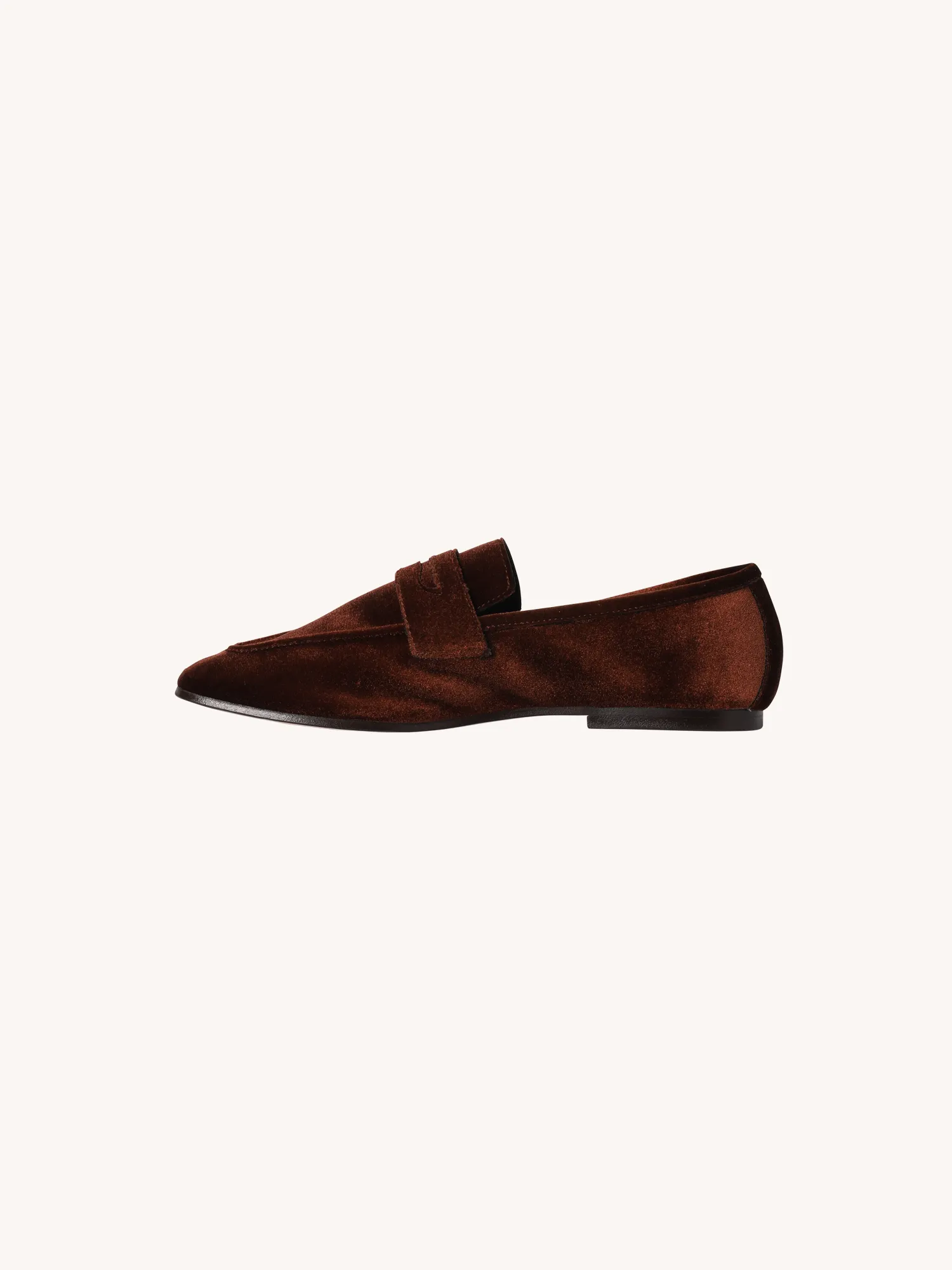 Essenziale Velvet Loafer