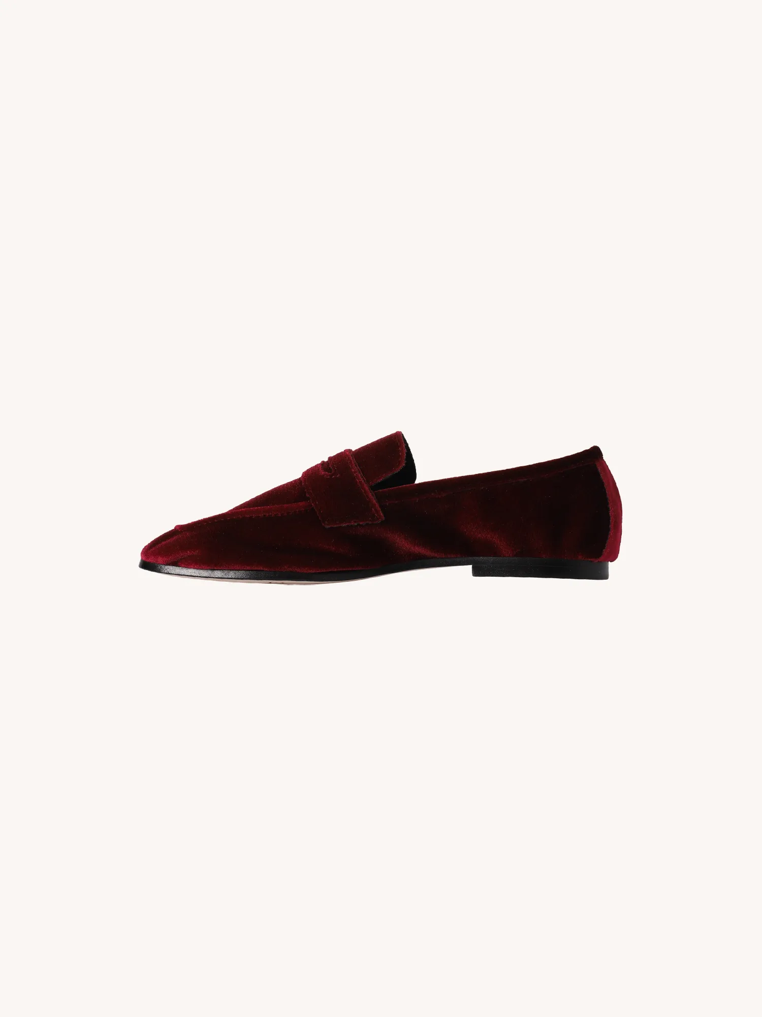Essenziale Velvet Loafer