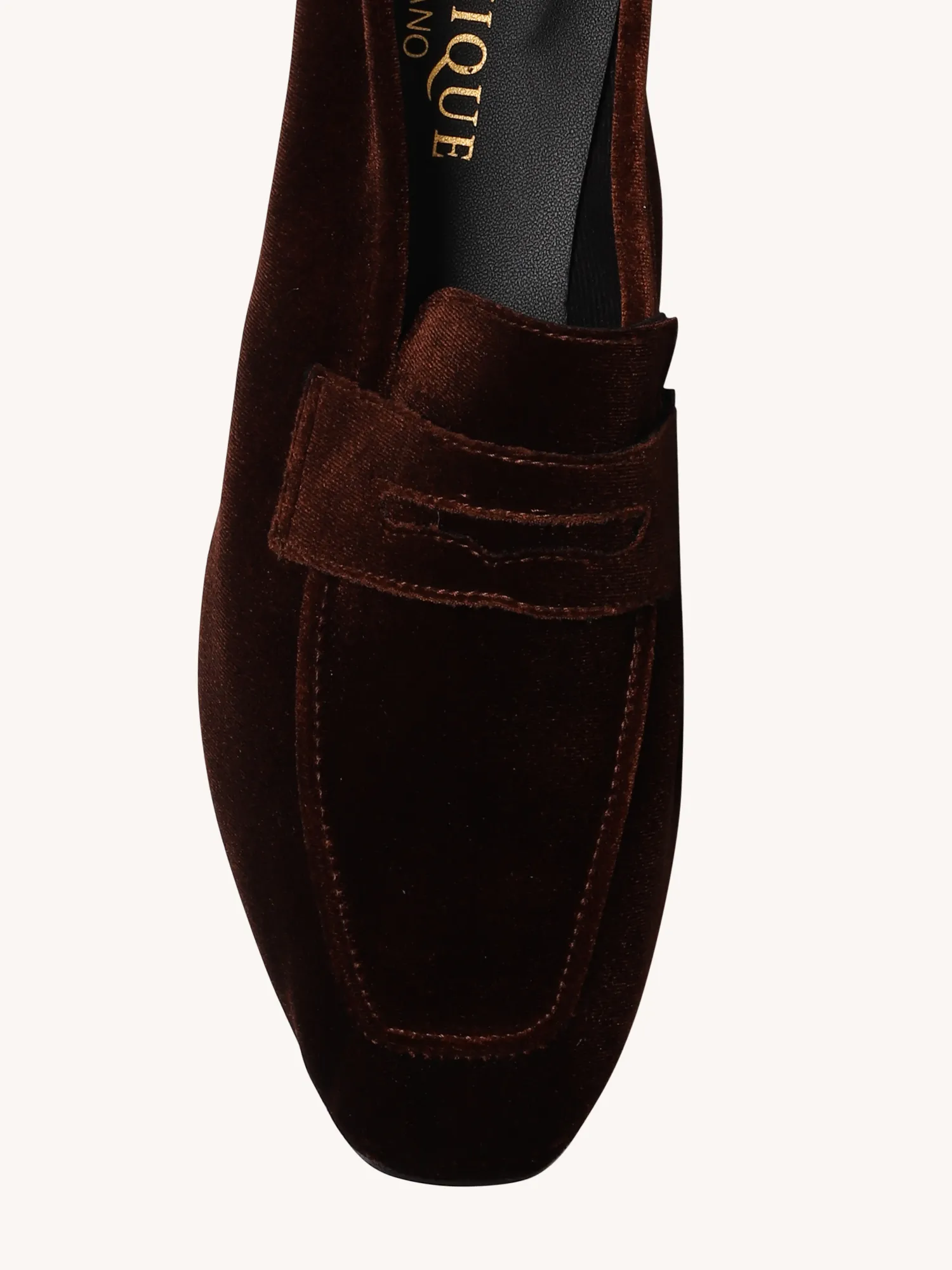 Essenziale Velvet Loafer
