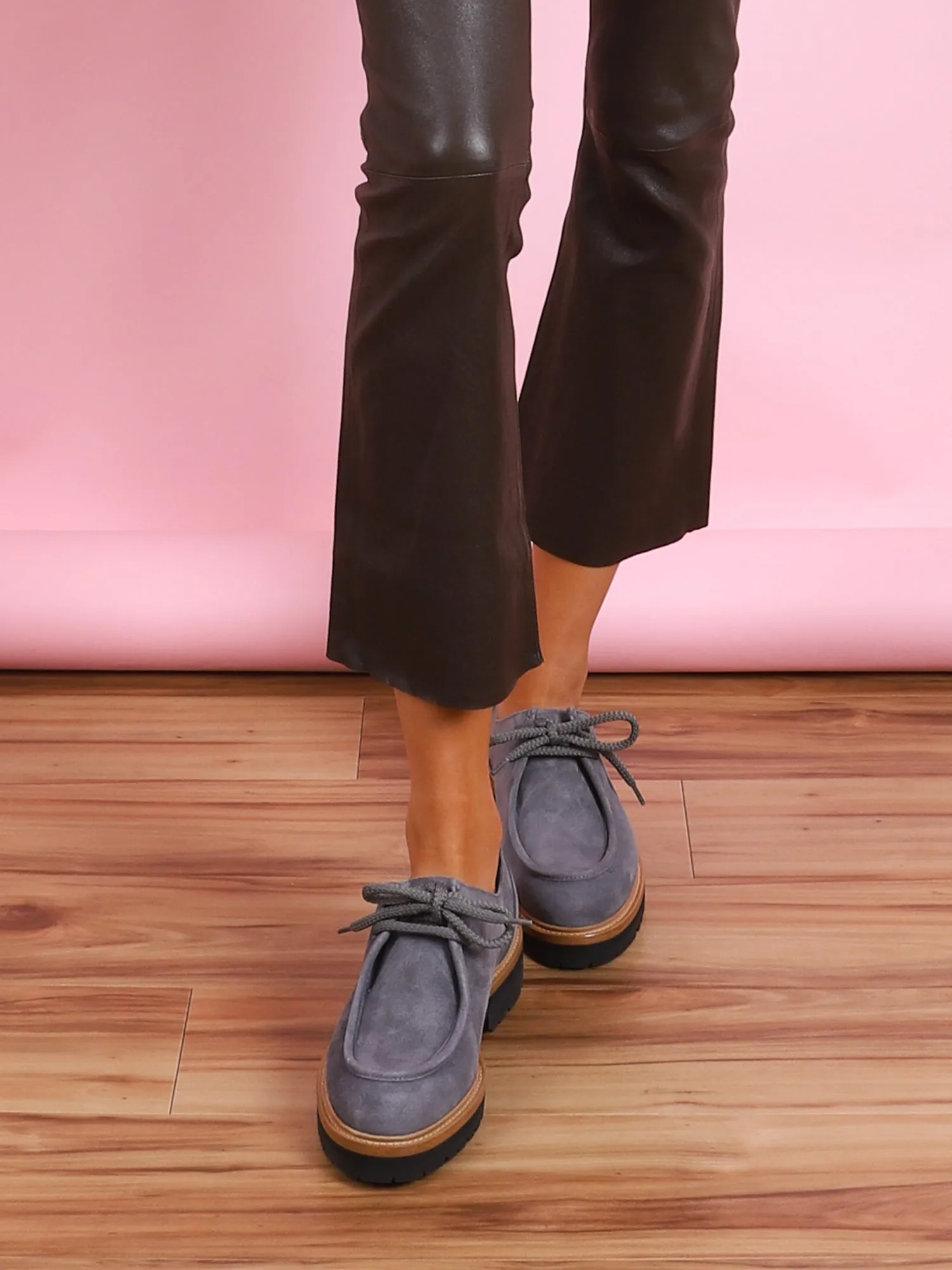 KINGSTON SUEDE LOAFER
