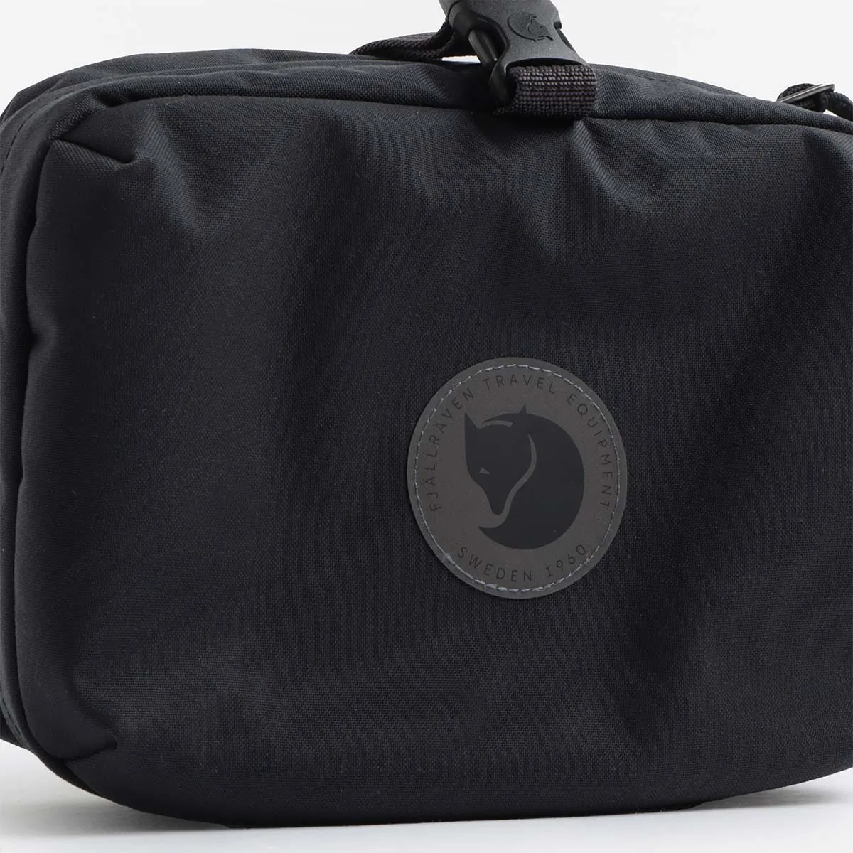 Limited Edition Fjallraven Farden Necessity Bag  Almost Sold Out!
