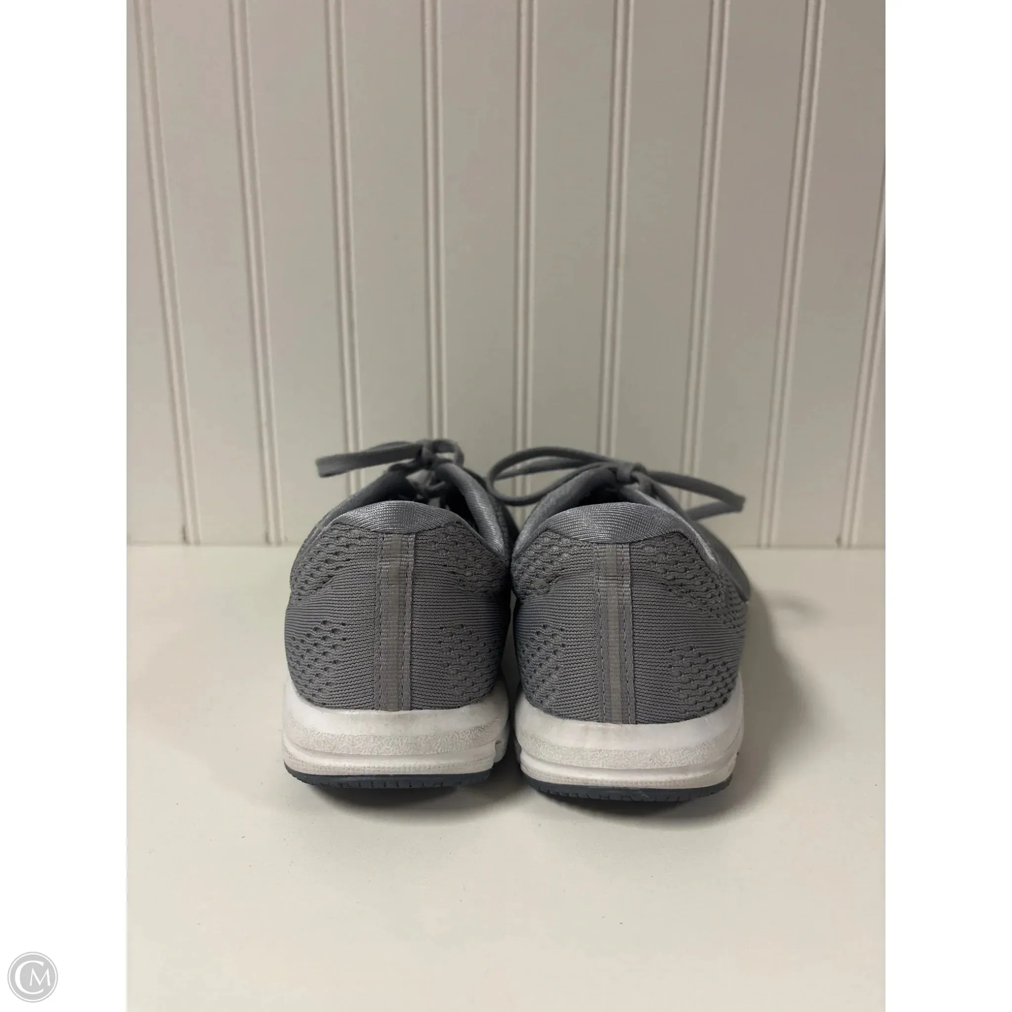 Shoes Athletic By New Balance In Grey, Size: 8.5