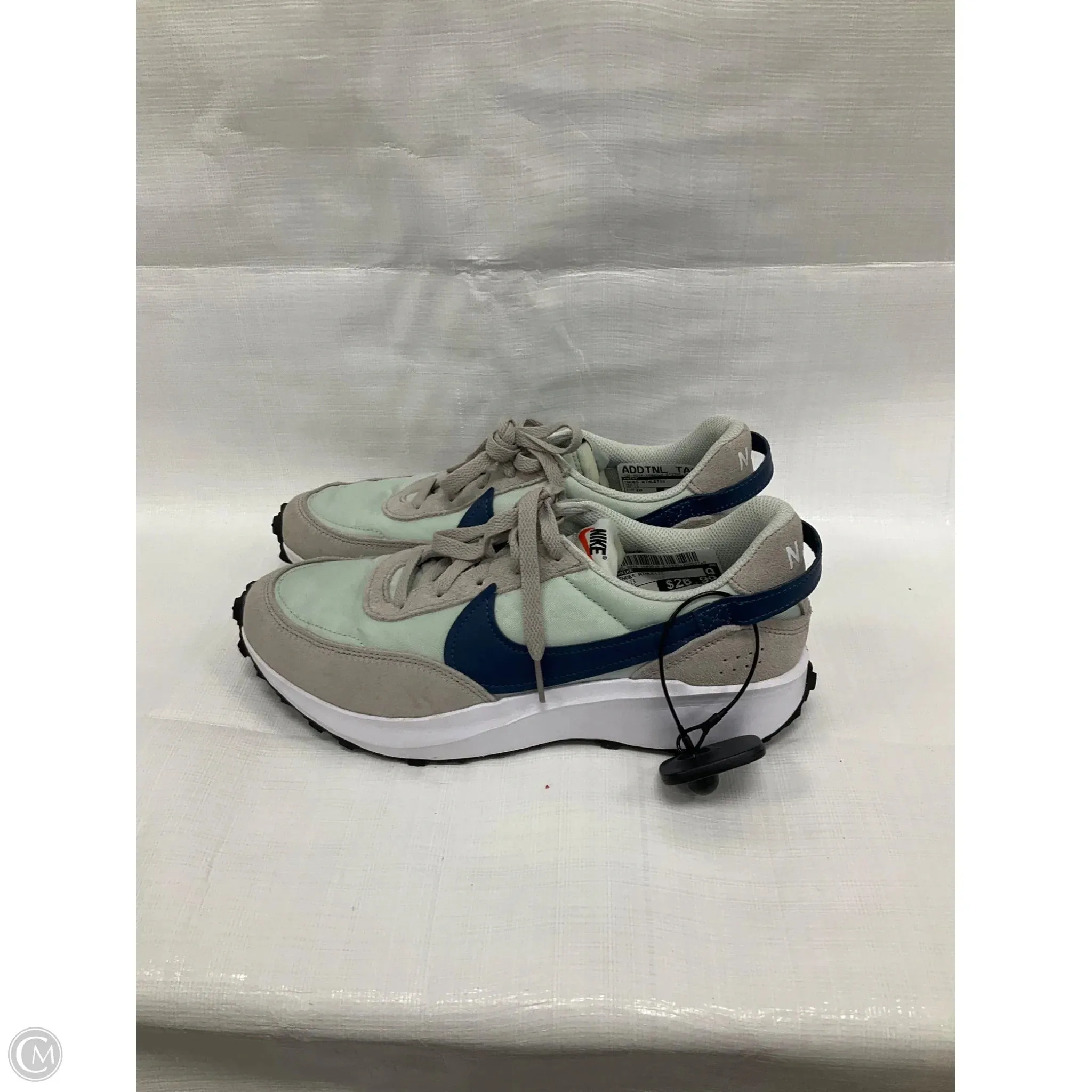 Shoes Athletic By Nike In Multi-colored, Size: 10