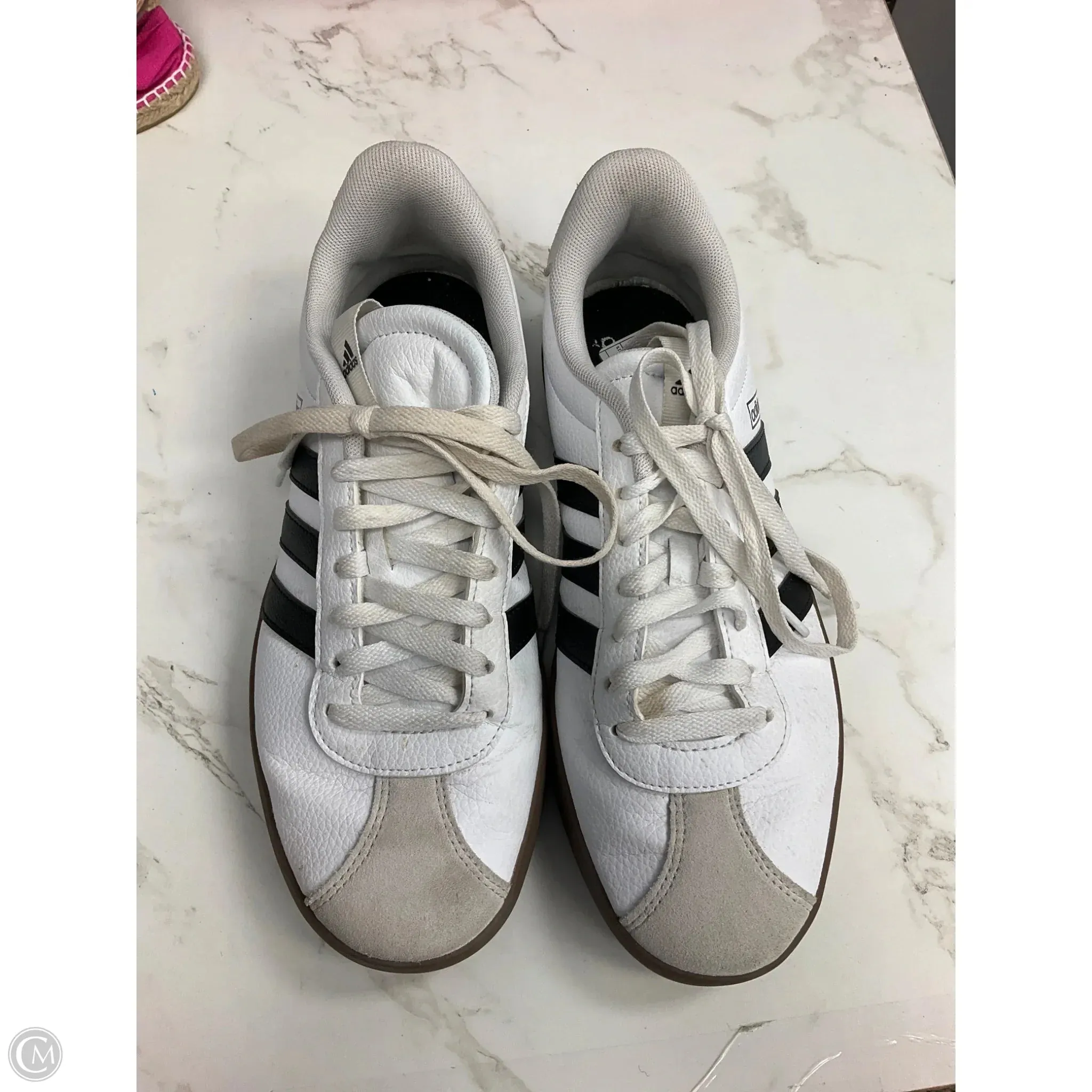 Shoes Sneakers By Adidas In White, Size: 10