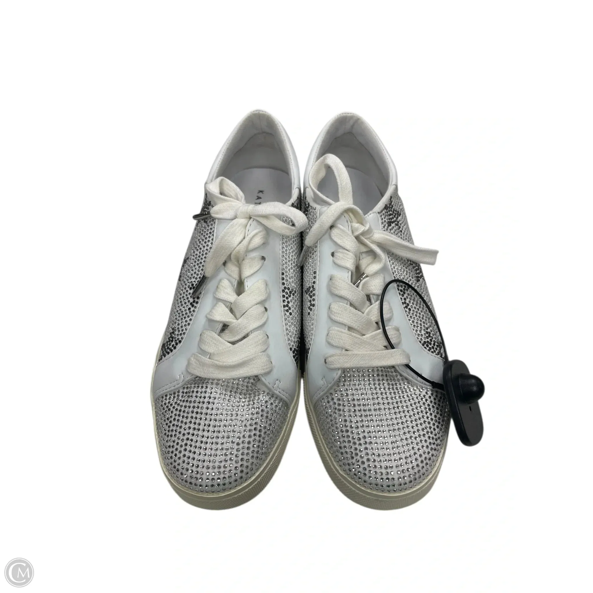 Shoes Sneakers By Clothes Mentor In White, Size: 9