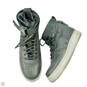 Shoes Sneakers By Nike In Green, Size: 7.5