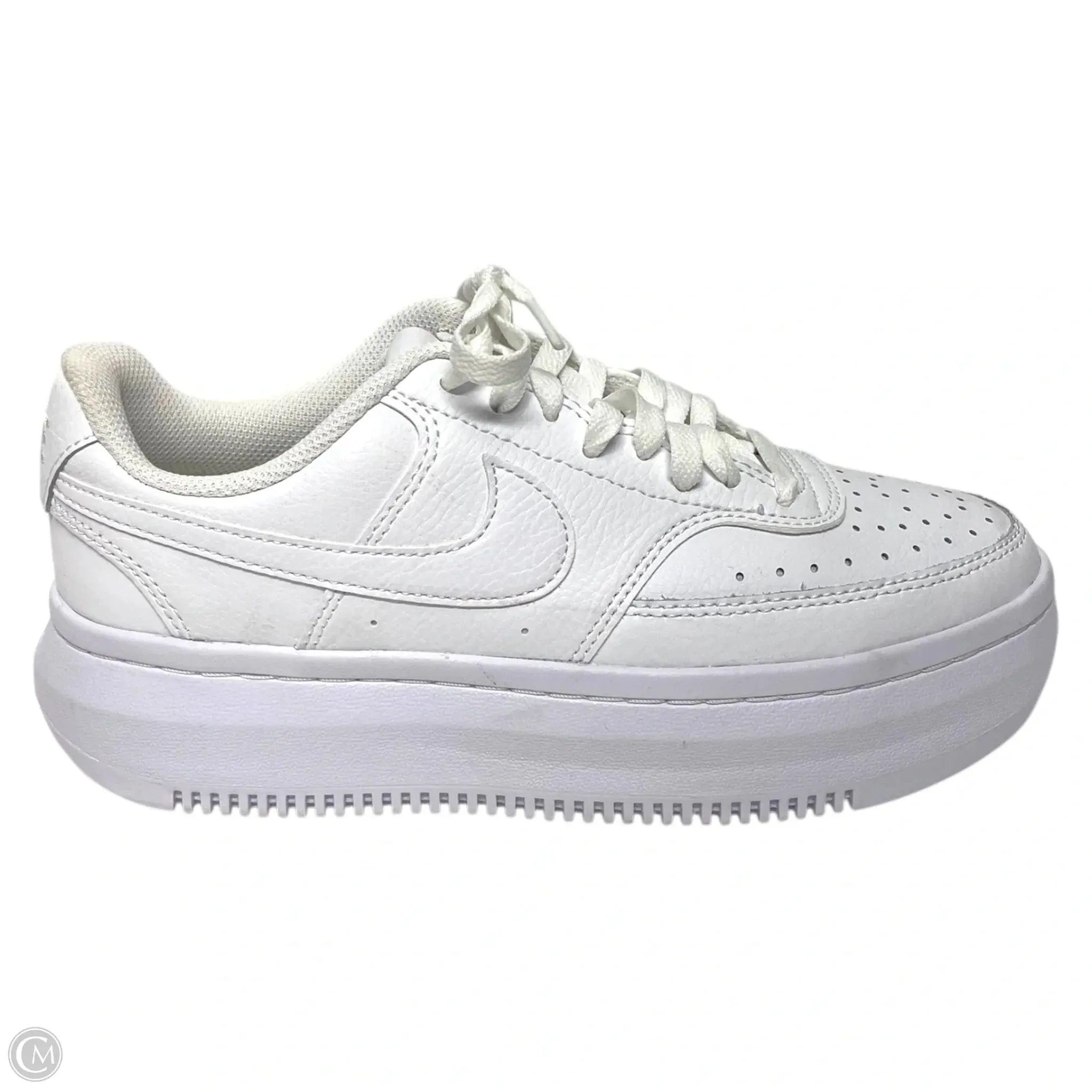 Shoes Sneakers By Nike In White, Size: 8