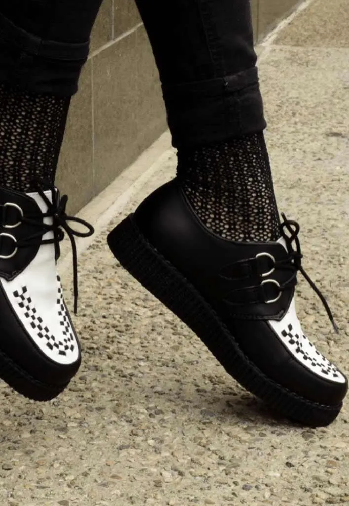 T.U.K. - Low Flex Round Toe Creeper Black/White - Girl Shoes