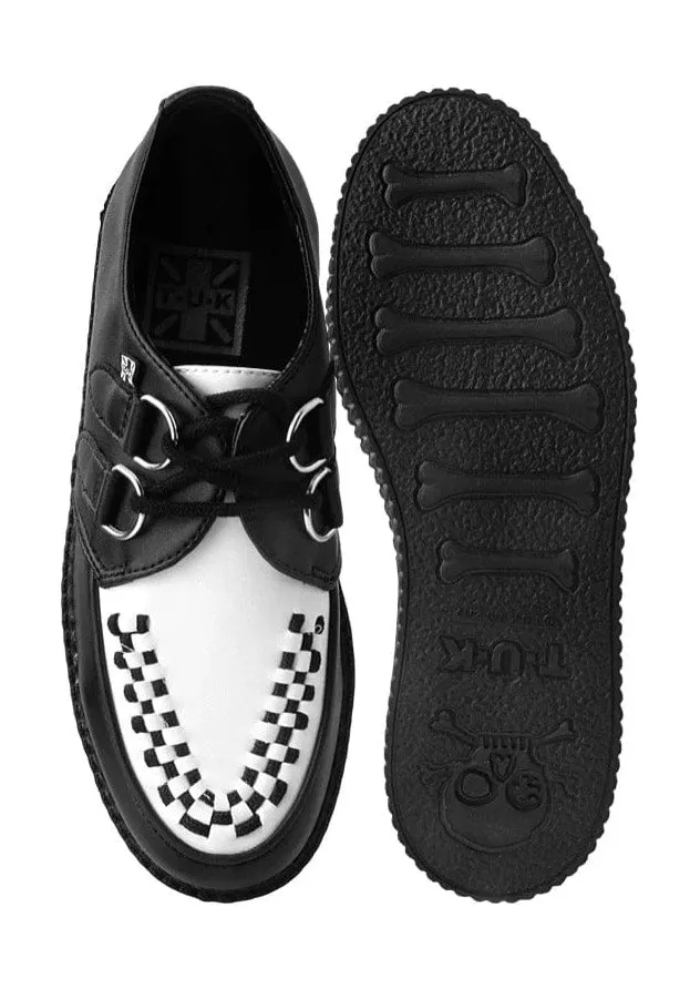 T.U.K. - Low Flex Round Toe Creeper Black/White - Girl Shoes