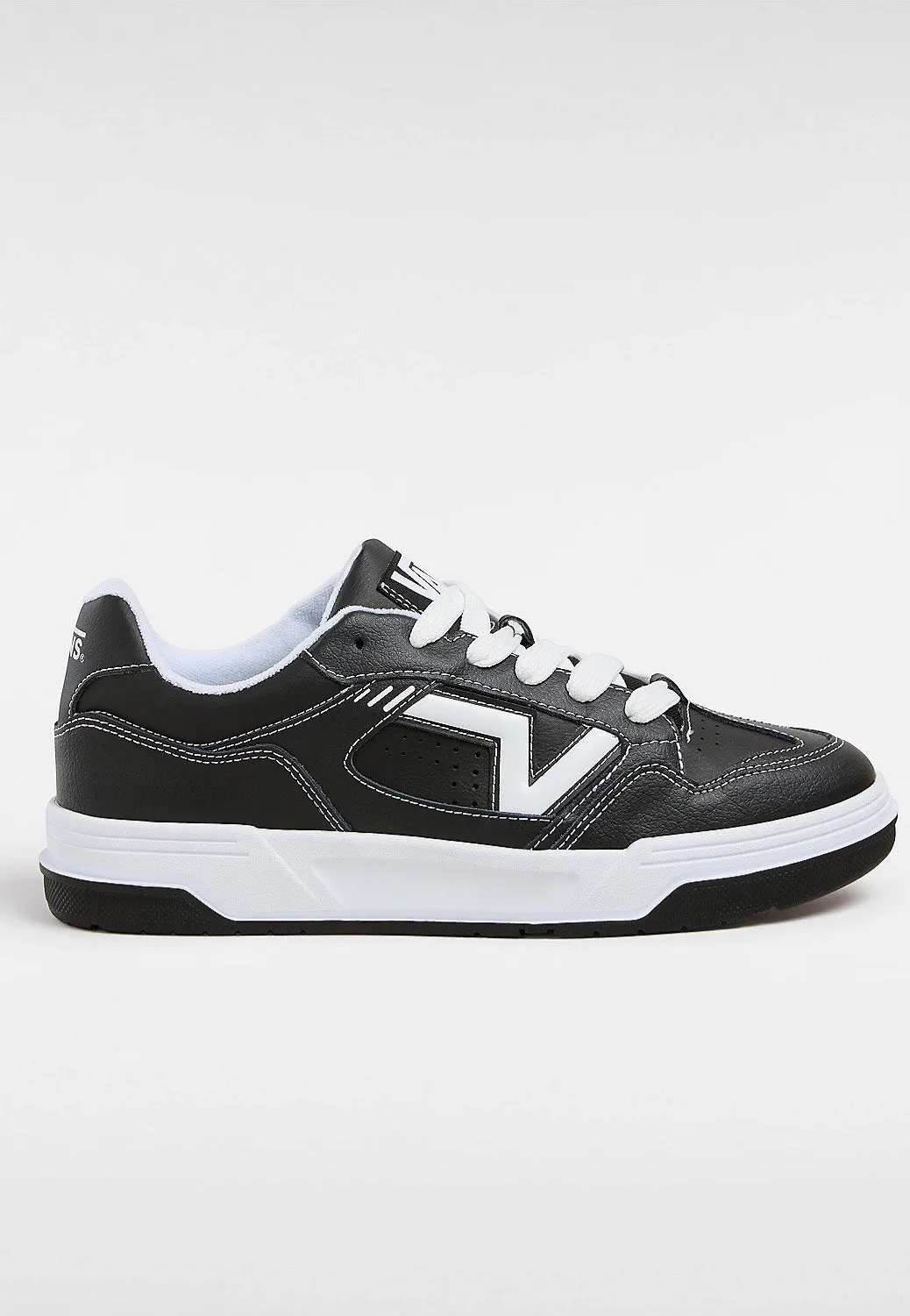 Vans - Upland Black/White - Shoes