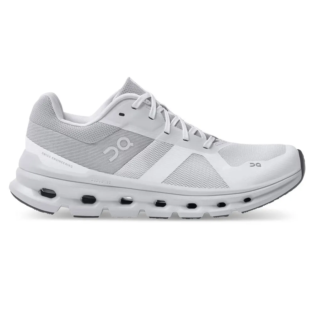 Women's Wide Fit On Cloudrunner Training Shoes